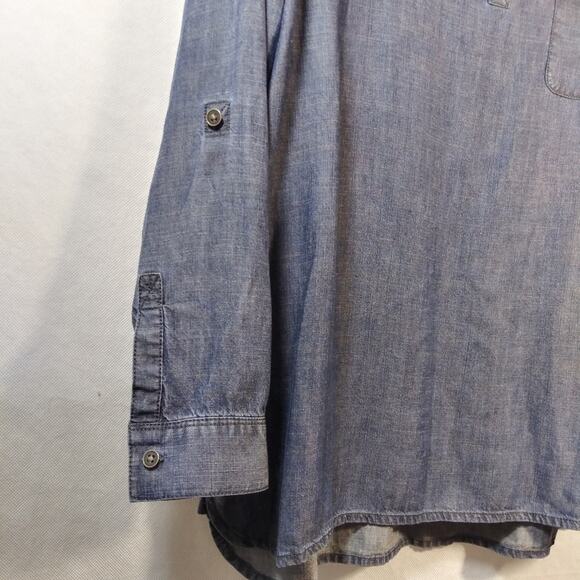 J. Jill Denim Chambray Roll Tab Sleeve Casual Top Size M - Picture 4 of 8